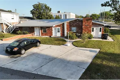 1801 3rd Court SE, Winter Haven, FL 33880 - Photo 1