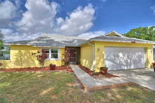 103 Lake Thomas Dr, Winter Haven, FL 33880 - Photo 1