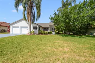 6014 Crystal View Dr, Orlando, FL 32819 - Photo 1