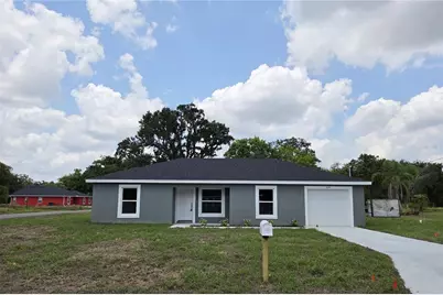 628 SE Pine Ave, Fort Meade, FL 33841 - Photo 1