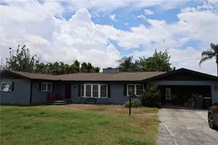 1987 8th St SE, Winter Haven, FL 33880 - Photo 1