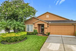 102 Somerset Oaks Ct, Sanford, FL 32771 - Photo 1