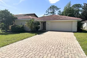 677 Augusta Rd, Winter Haven, FL 33884 - Photo 1