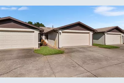 2488 Hartridge Point Dr W, Winter Haven, FL 33881 - Photo 1