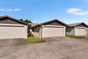 2488 Hartridge Point Dr W, Winter Haven, FL 33881 - Photo 1