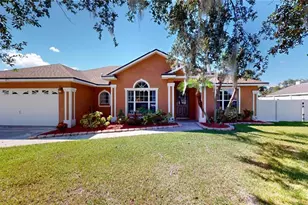 251 White Cliff Blvd, Auburndale, FL 33823 - Photo 1