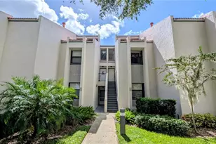 608 Sweetbay Cir, Winter Haven, FL 33884 - Photo 1