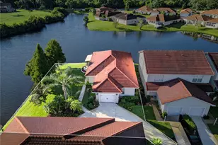 2220 Garden Lake Dr, Winter Haven, FL 33884 - Photo 1