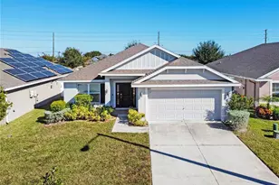 424 Buchannan Dr, Davenport, FL 33837 - Photo 1