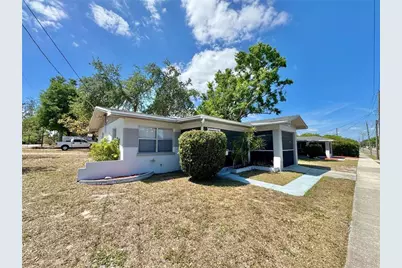 585 6th Street SE, Winter Haven, FL 33880 - Photo 1