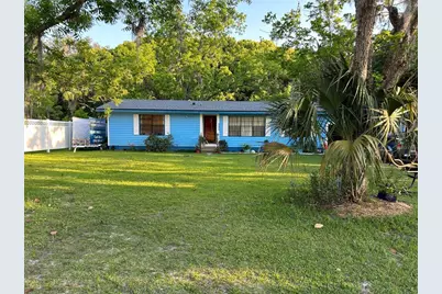 25327 NE State Road 26, Melrose, FL 32666 - Photo 1