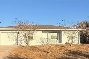 517 Cipres Cir, Winter Haven, FL 33880 - Photo 1