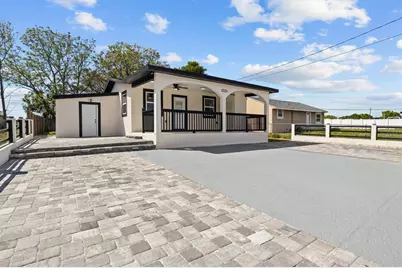 2000 N 19th Street, Haines City, FL 33844 - Photo 1