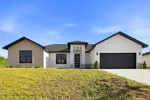 7322 Granada Blvd, Sebring, FL 33872 - Photo 1