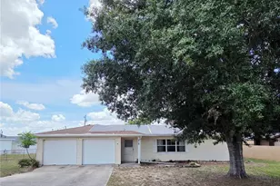 416 6th St S, Dundee, FL 33838 - Photo 1