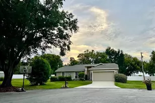 5305 Ray Pl, Lakeland, FL 33813 - Photo 1