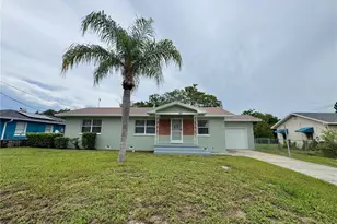 921 Ave E NE, Winter Haven, FL 33881 - Photo 1