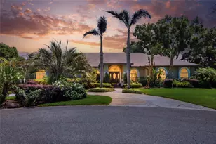 2428 Wildwood Ct, Winter Haven, FL 33884 - Photo 1