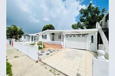 Dr. Augusto Perea Guanajibo Homes #705, Mayaguez, PR 00682 - Photo 1