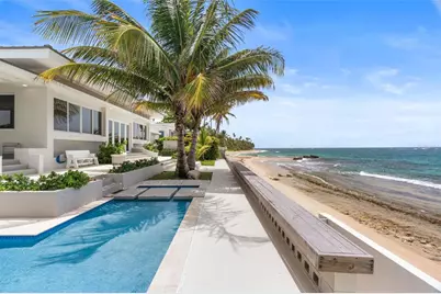 40 Paseo La Balandra Cerro Gordo, Vega Alta, PR 00692 - Photo 1