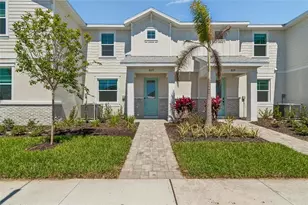 8123 Seaflower Pkwy, Bradenton, FL 34210 - Photo 1