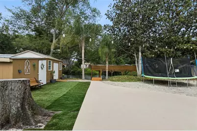 27627 Lois Drive, Tavares, FL 32778 - Photo 39
