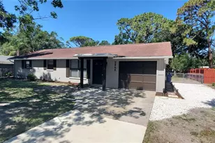 2848 E Mark Dr, Sarasota, FL 34232 - Photo 1