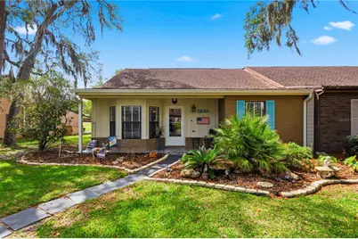 35086 Whispering Oaks Boulevard, Dade City, FL 33523 - Photo 1