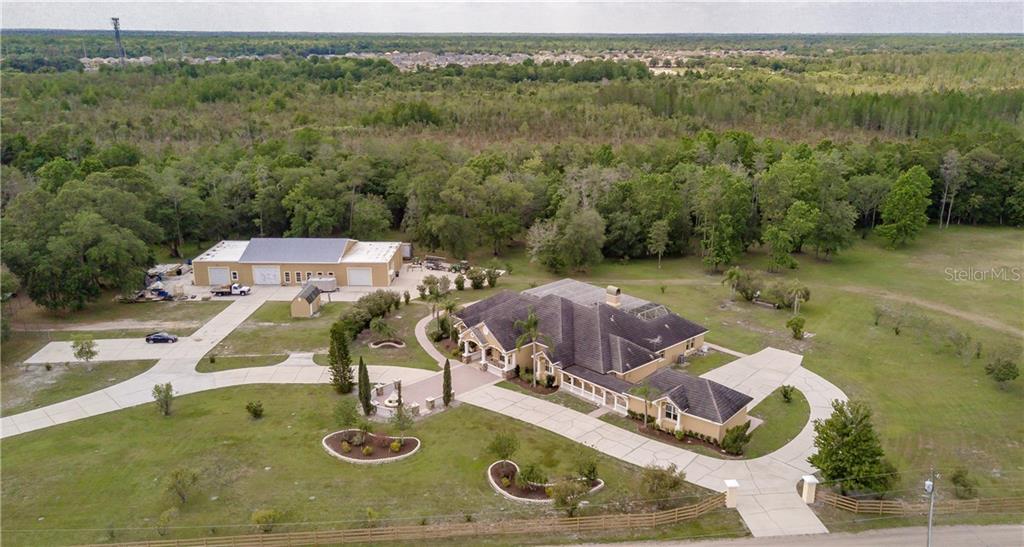 4421 Reaves Rd, Kissimmee, FL 34746 MLS S5031594 Coldwell Banker