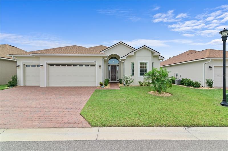 1190 Sawgrass Dr, Winter Haven, FL 33884 MLS S5075828 Coldwell Banker