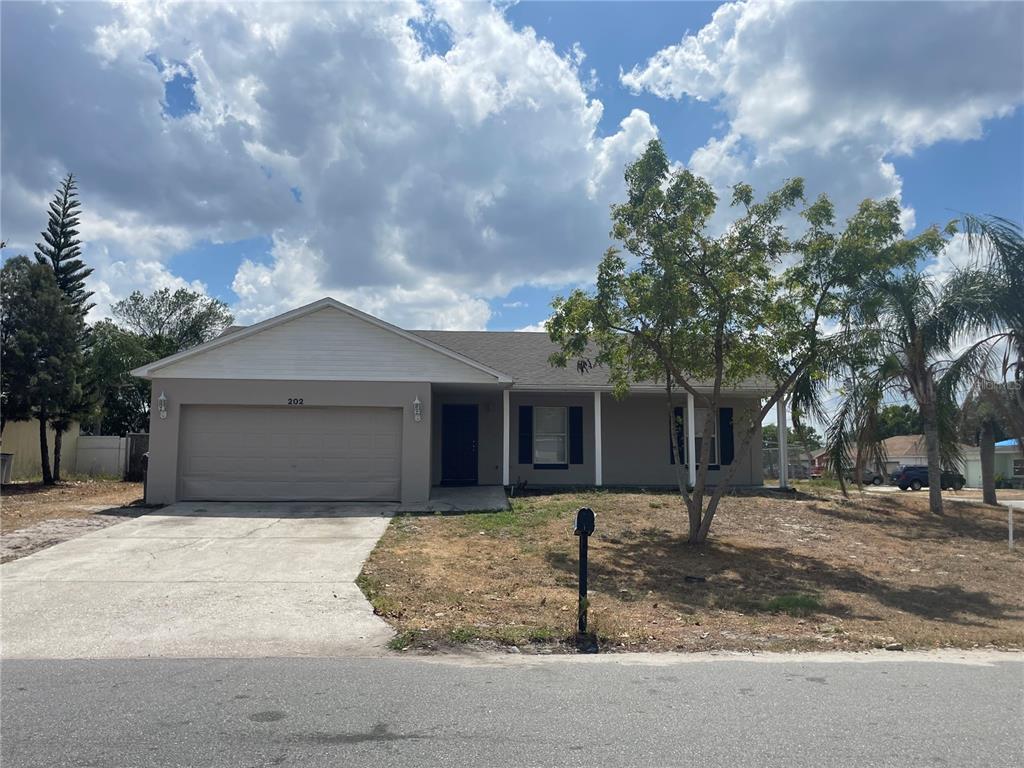 202 Lily Pad Rd, Eagle Lake, FL 33839 MLS S5083060 Coldwell Banker