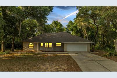 702 Village Court, Fruitland Park, FL 34731 - Photo 1