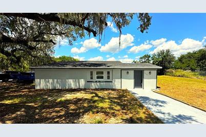 1112 Pine Avenue, Frostproof, FL 33843 - Photo 1