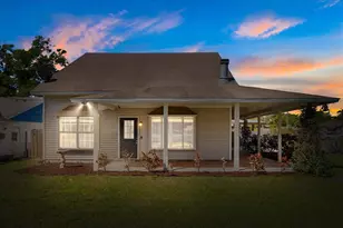 2566 Conway Gardens Rd, Orlando, FL 32806 - Photo 1