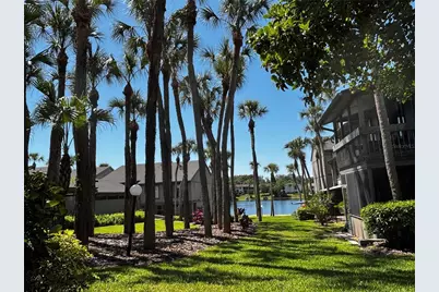 664 Lake Villas Drive, Altamonte Springs, FL 32701 - Photo 1