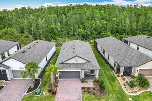 1029 Umbria Dr, Poinciana, FL 34759 - Photo 1