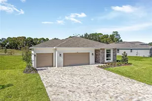 9253 Players Dr, Weeki Wachee, FL 34613 - Photo 1