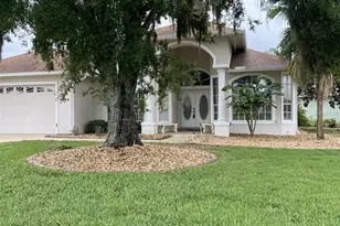 6803 Hermitage Dr, Lakeland, FL 33810 - Photo 1