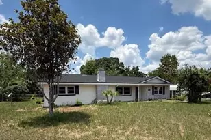 5249 SE 106th Ln, Belleview, FL 34420 - Photo 1