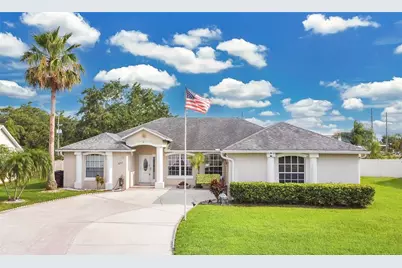 3261 Sawgrass Creek Circle, Saint Cloud, FL 34772 - Photo 1