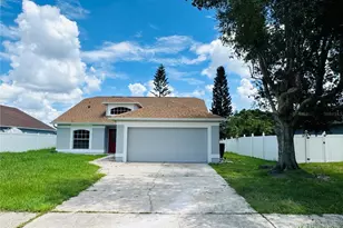 2405 Queenswood Cir, Kissimmee, FL 34743 - Photo 1