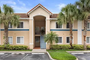 527 Villa Del Sol Cir, Orlando, FL 32824 - Photo 1