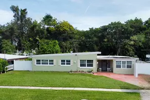 5925 Dahlia Dr, Orlando, FL 32807 - Photo 1