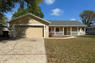 421 Magpie Ct, Poinciana, FL 34759 - Photo 1