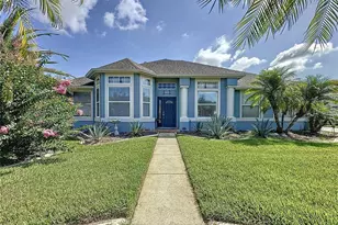 629 Divine Cir, Orlando, FL 32828 - Photo 1