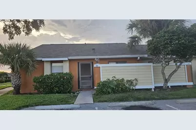 16 Silver Park Circle, Kissimmee, FL 34743 - Photo 1