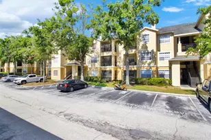 2598 Robert Trent Jones Dr, Orlando, FL 32835 - Photo 1