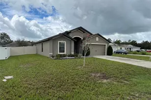 2121 Hibiscus Pl, Kissimmee, FL 34759 - Photo 1