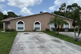 558 Imperial Pl, Kissimmee, FL 34758 - Photo 1