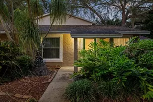 14695 Pine Glen Cir, Lutz, FL 33559 - Photo 1